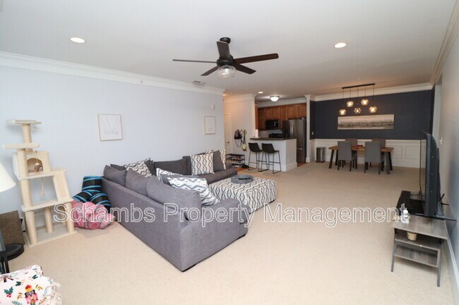 Building Photo - 933 Portstewart Dr