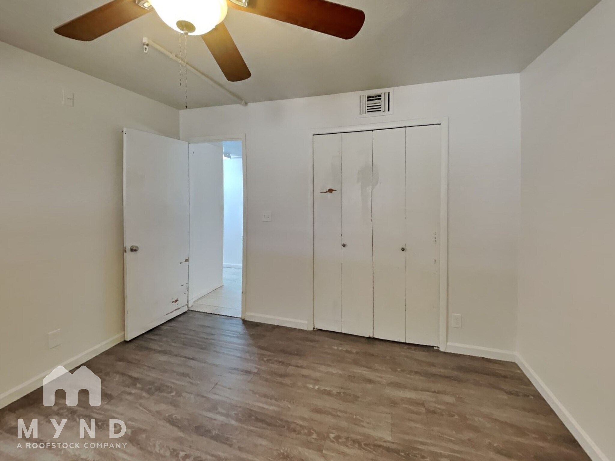 Building Photo - 1426 W 7th Ave