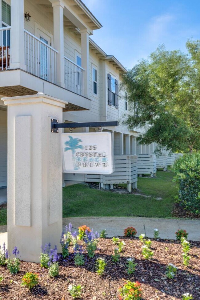 Building Photo - 125 Crystal Beach Dr