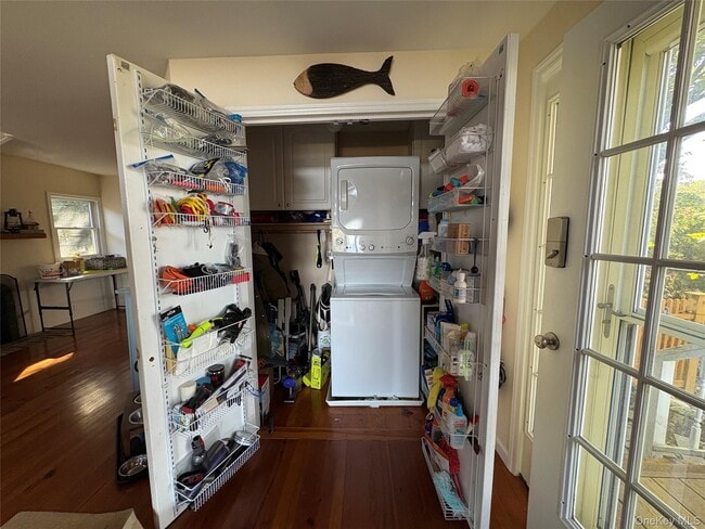 Building Photo - 107 Waterview Dr