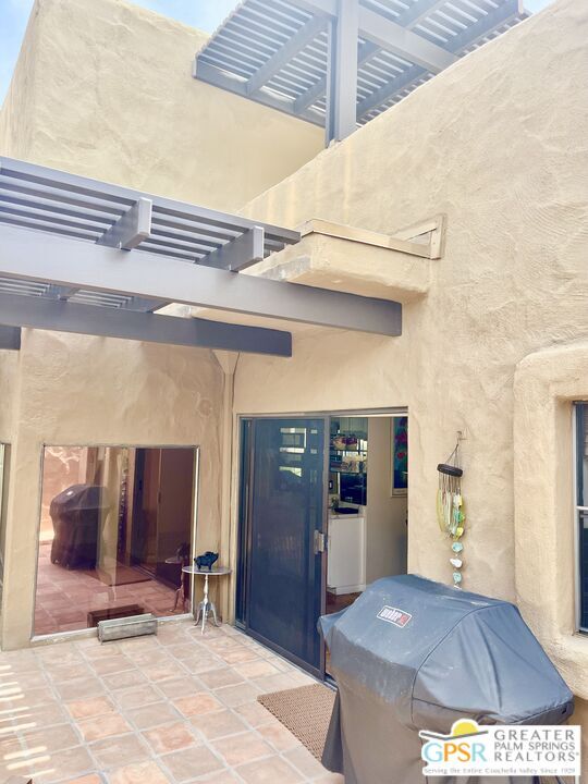 Building Photo - 2441 S Birdie Way
