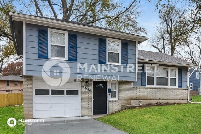 Building Photo - 9302 FAIRWOOD DR, KANSAS CITY, MO 64138
