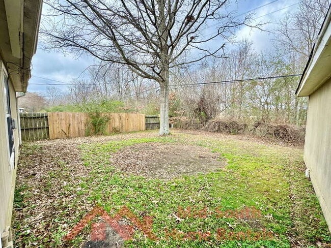 Building Photo - 7312 Countryside Road