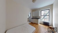 Building Photo - 53 W 72nd St