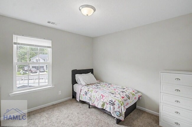 Building Photo - 14 Herty Ln
