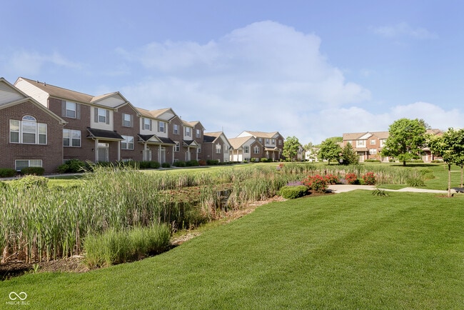 Building Photo - 8333 Clayhurst Dr