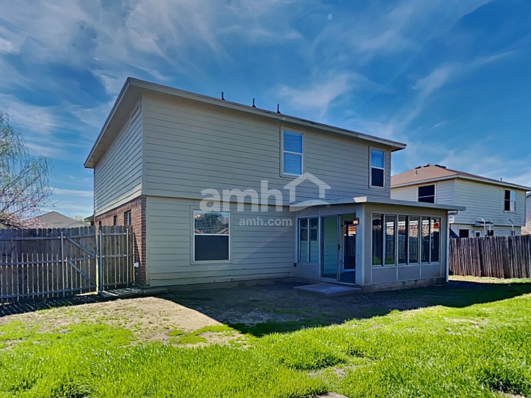 Building Photo - 111 Maned Dr