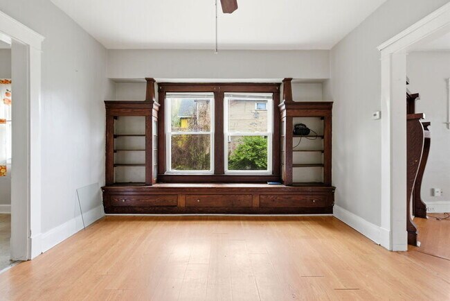 Building Photo - 479 E 126th St