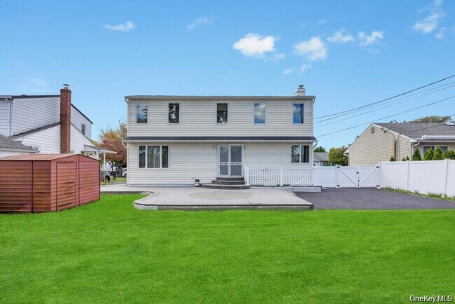 Building Photo - 59 Andover Ln