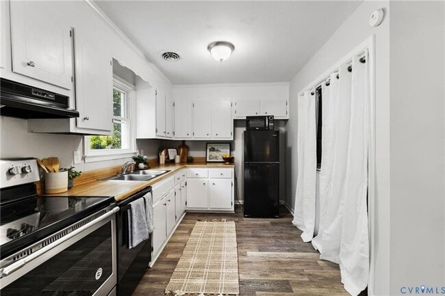 Building Photo - Beautiful rancher in chesterfield county