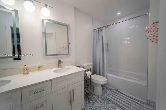 Building Photo - 21761 SW 98th Pl