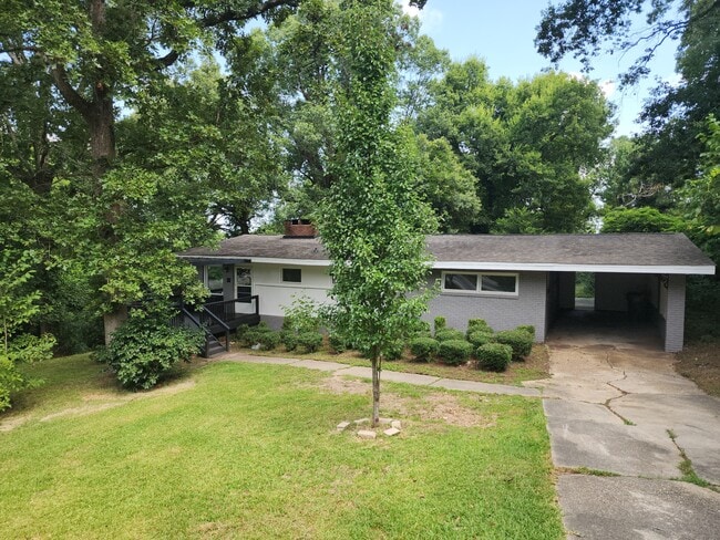 Building Photo - 4001 Calhoun Dr