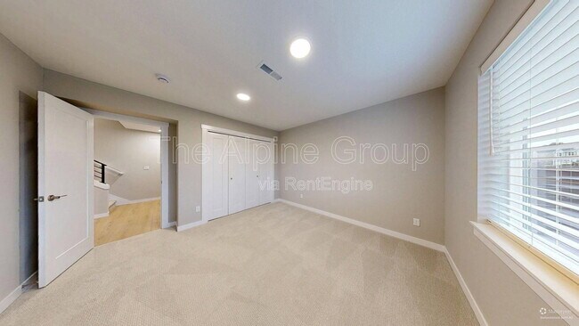 Building Photo - 16505 NW Liberty St