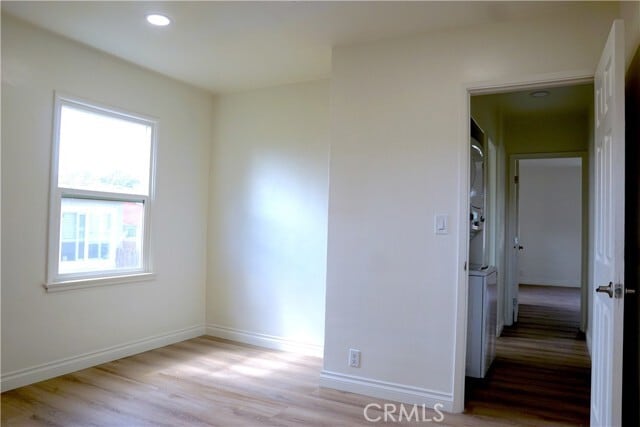 Building Photo - 745 Barris Dr