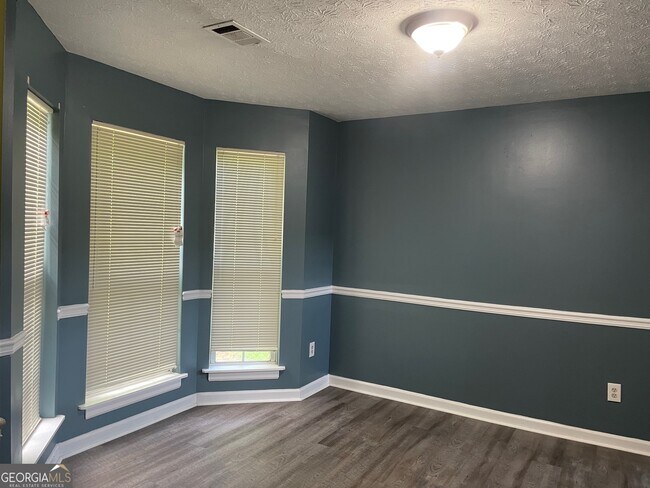 Building Photo - 6190 Glacier Run