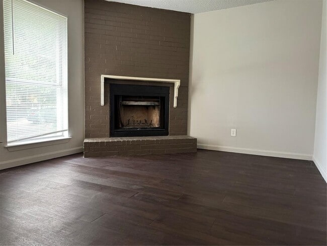 Building Photo - 5400 Agua Caliente Cove