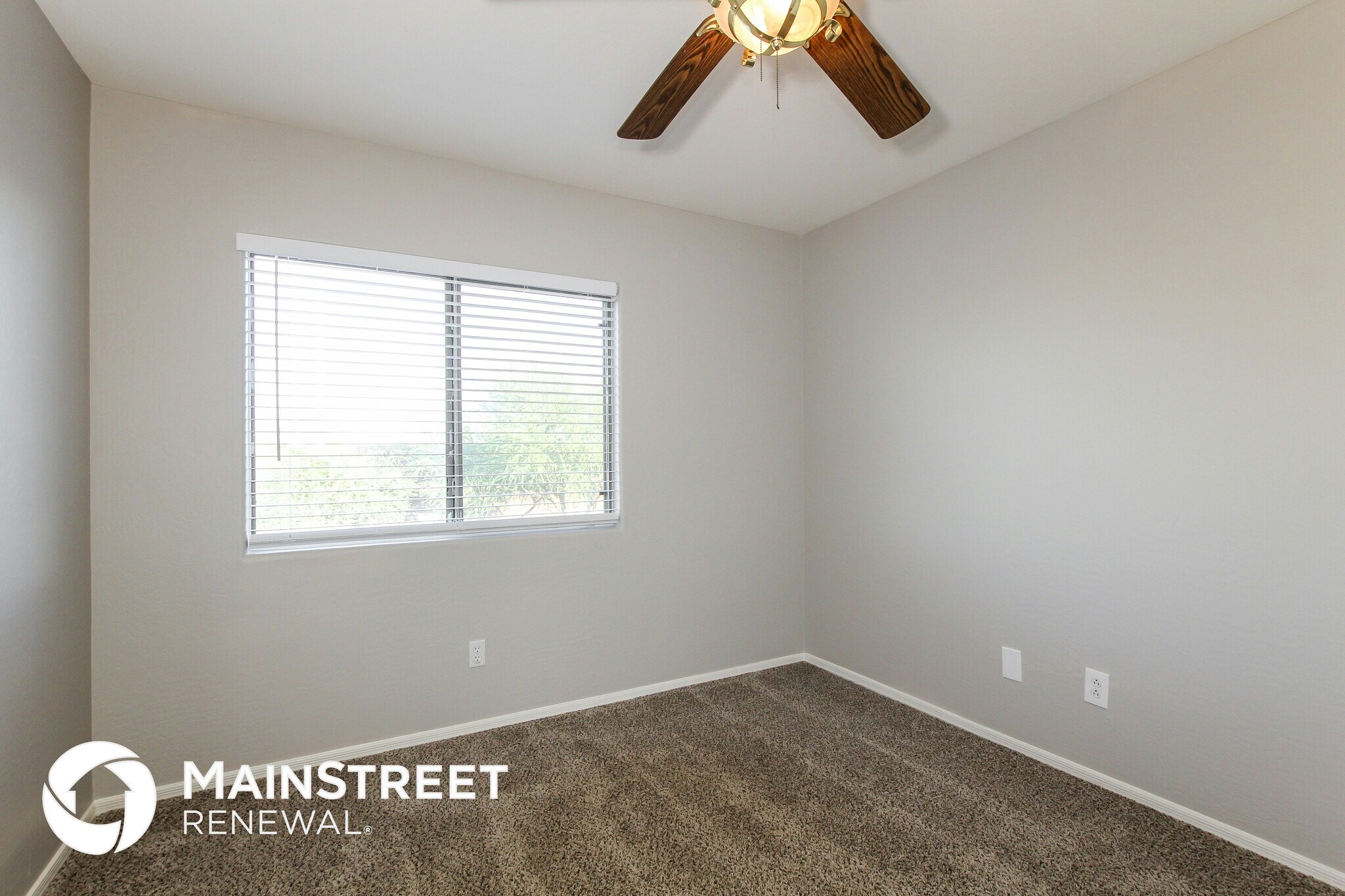 Building Photo - 17647 N 167th Dr