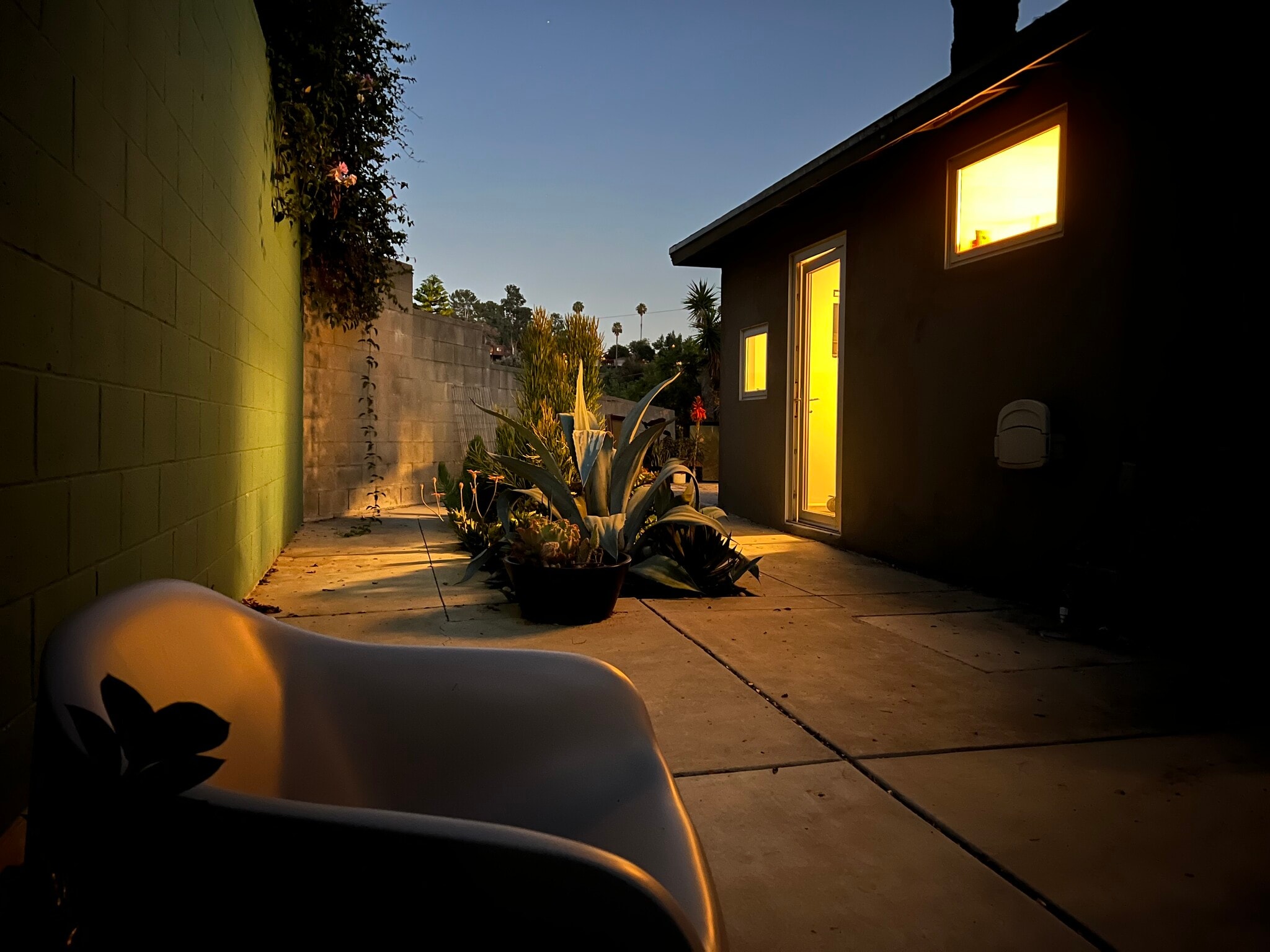 rear patio at night - 4608 Nob Hill Dr