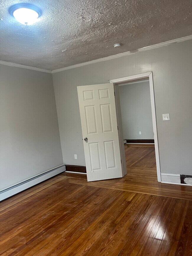 Building Photo - 89 Waterville St