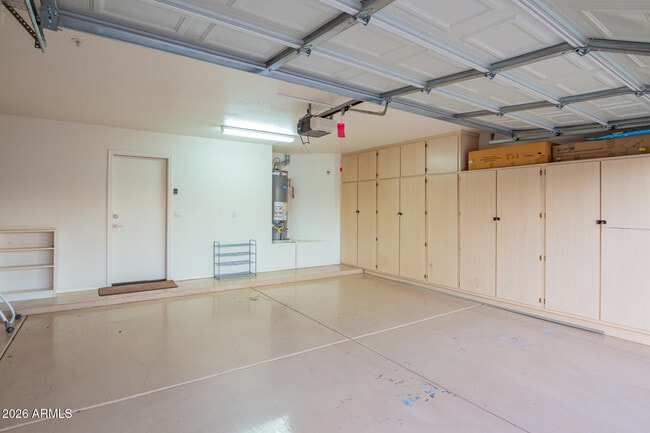 Building Photo - 9696 E Sheena Dr