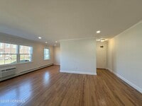 Building Photo - 58 Stonehurst Blvd