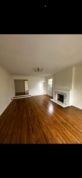 Building Photo - 1433 Selby Ave