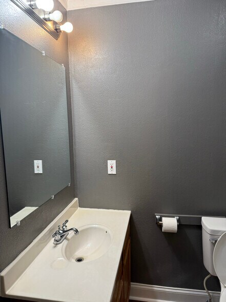 Building Photo - 2481 Elk Way