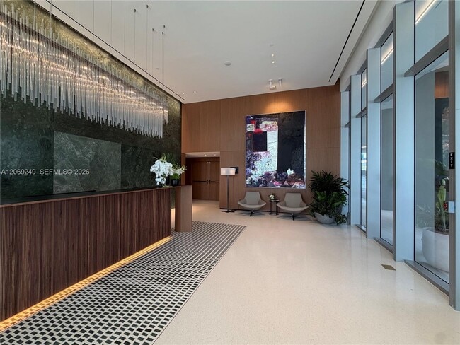 Building Photo - 1400 Biscayne Blvd