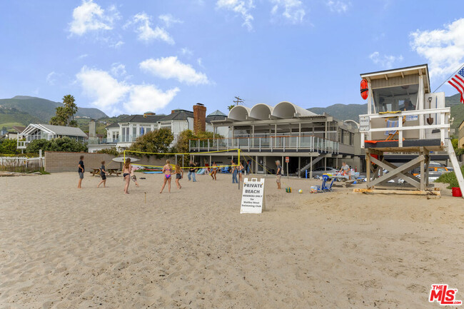 Building Photo - 30611 Las Estrellas Dr