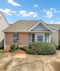 Building Photo - 1368 Southern Gardens Dr