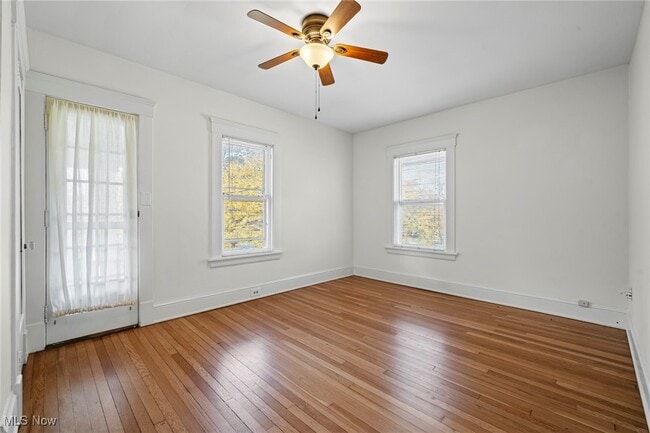 Building Photo - 1217 Belle Ave