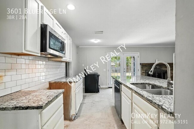 Building Photo - 3601 Blue Ridge Ln