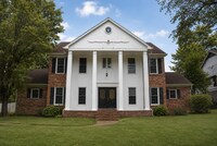 Building Photo - 516 S Yates Rd