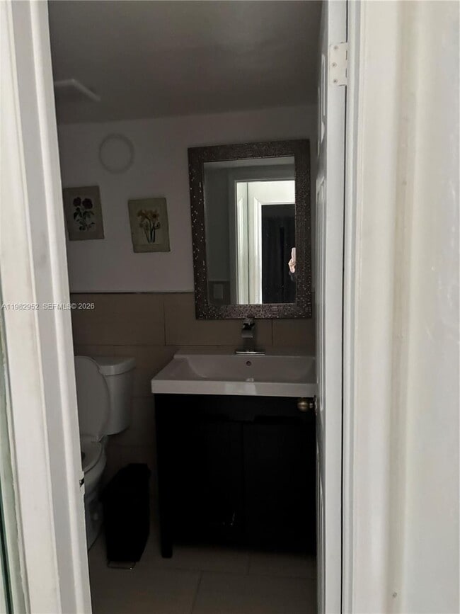 Building Photo - 8701 SW 141st St