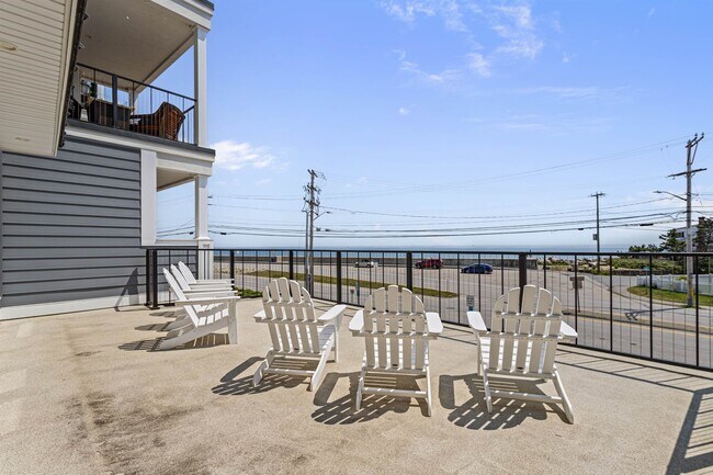 Building Photo - 535 Ocean Blvd