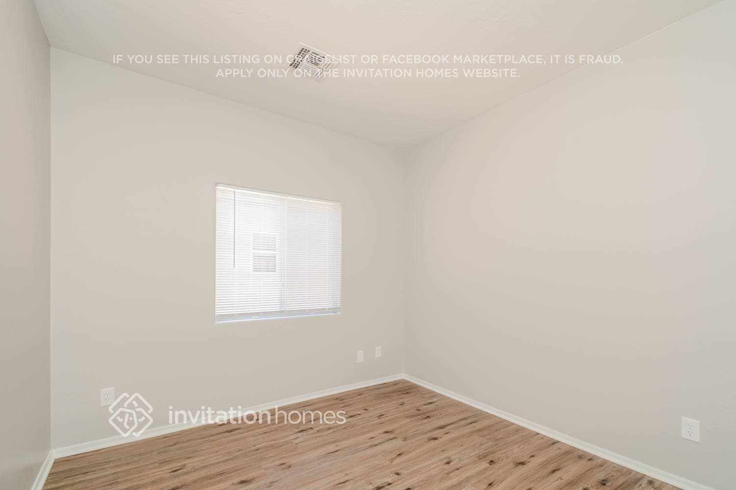 Building Photo - 15350 W Port Au Prince Ln