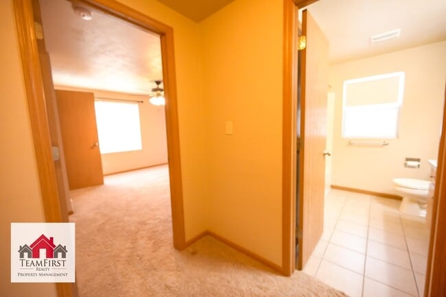 Building Photo - 2135 S Broadway