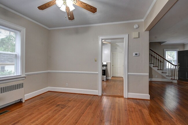 Building Photo - PORTSMOUTH FOR RENT!