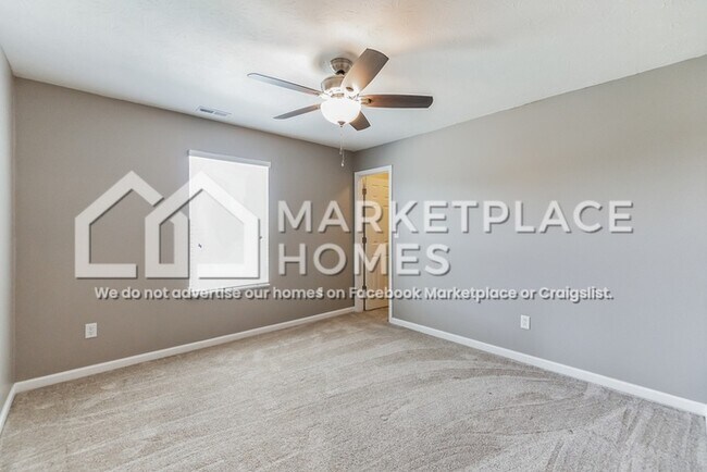 Building Photo - 794 Carolina Way