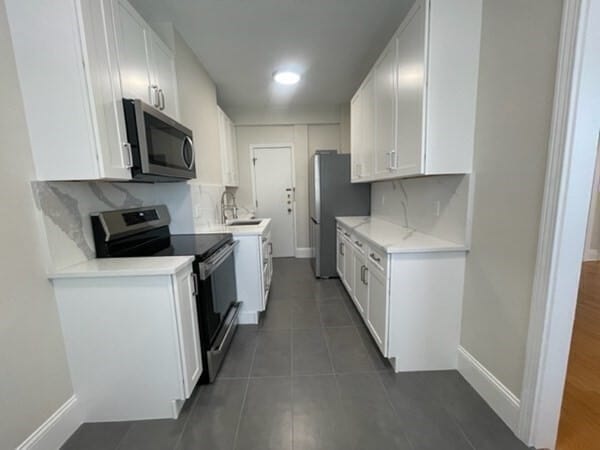 Building Photo - 145 Englewood Ave