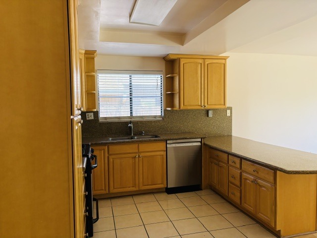 Building Photo - 22451 Dolorosa St