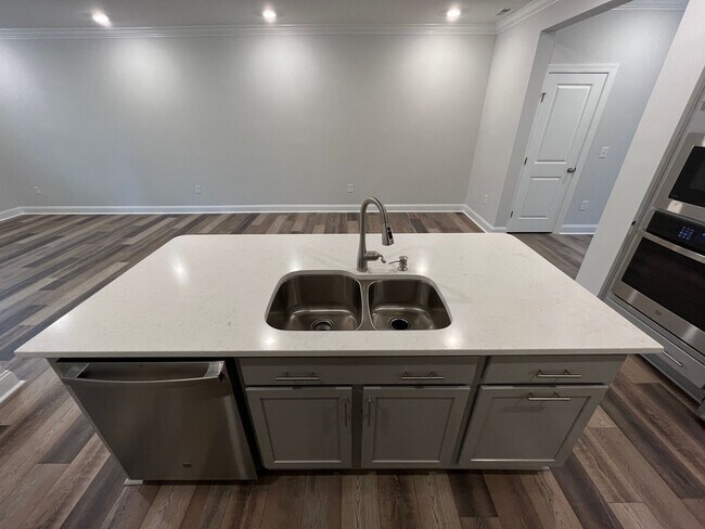 Building Photo - Newly Built 4BD, 3BA Cary Townhome with Modern Amenities and Screened-In Patio