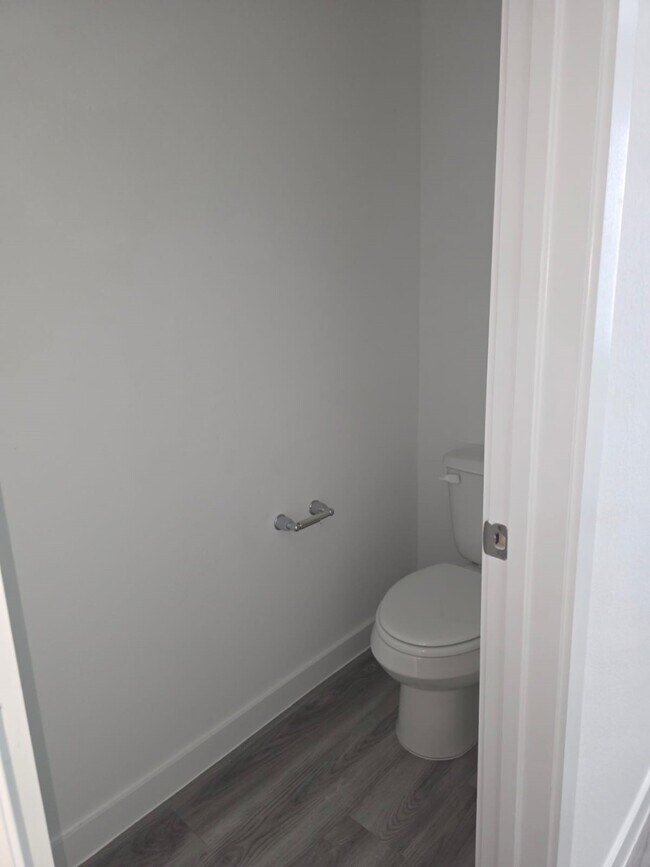 Building Photo - 2803 Lisburn Ter Ln