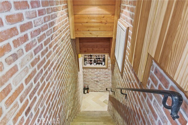 Building Photo - 464 Holly St