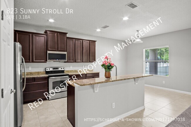 Building Photo - 823 Sunny Stroll Dr