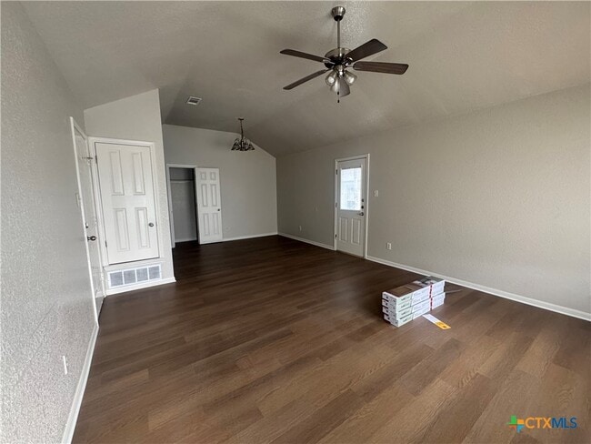 Building Photo - 4903 John David Dr