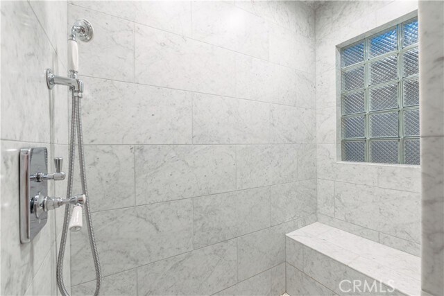 Building Photo - 106 Via Cordova