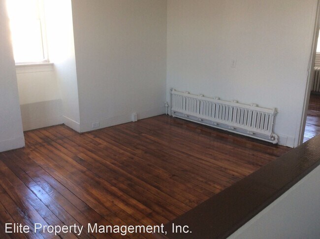 Building Photo - 3 br, 1 bath House - 600 Dallas St., Apt. 2