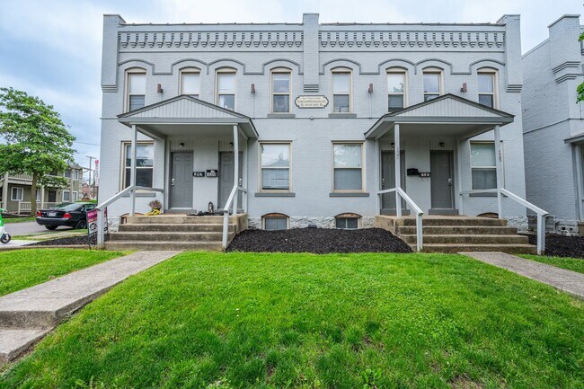 Building Photo - 127-141 E 11th Ave-141
