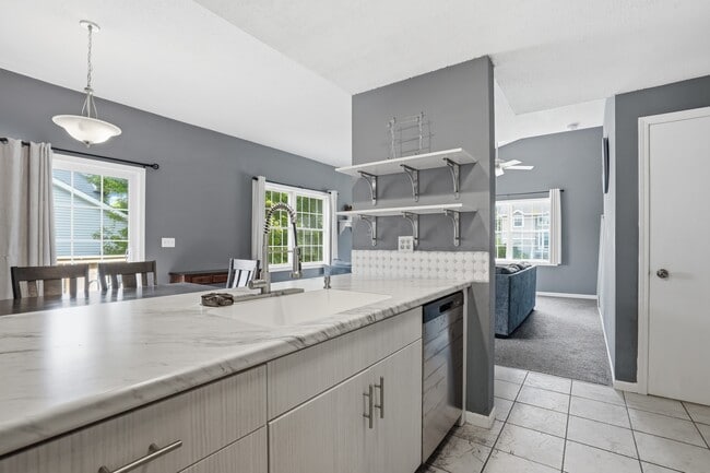 Building Photo - 2415 Catskill Ct